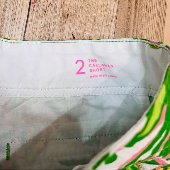 Lilly Pulitzer Womens Size 4 Seeing Pink Elephants The Callahan Shorts sz 2 - Picture 4 of 7